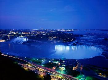 photo-of-at-night-canada.jpg